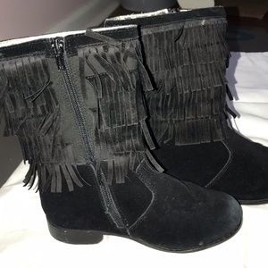 girls black boots